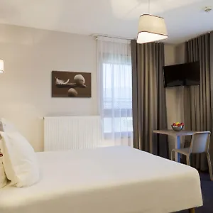 Nehô Porte De Genève 3*, Annemasse Frankrijk